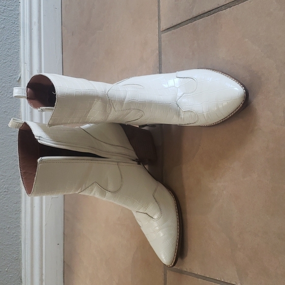 Ccocci white Western boots - Picture 5 of 11